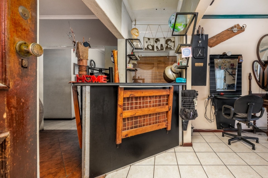 2 Bedroom Property for Sale in Austinville Western Cape
